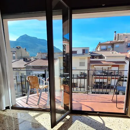 Apartament Eliette 4 *